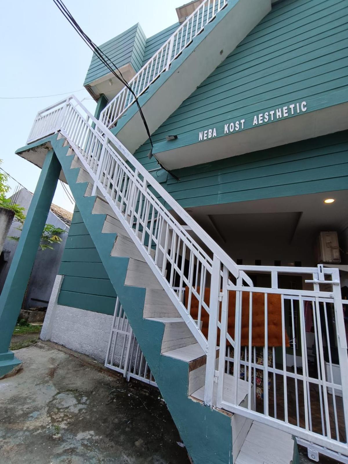 Hotel Oyo Life 92977 Neba Kost Aesthetic Peladen Exterior foto